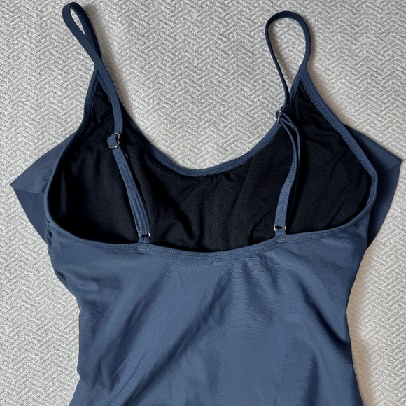 NWT CUPSHE Scoop Neck Ruffled One-Piece Swimsuit in Midnight Blue Women's Size S - Picture 7 of 16